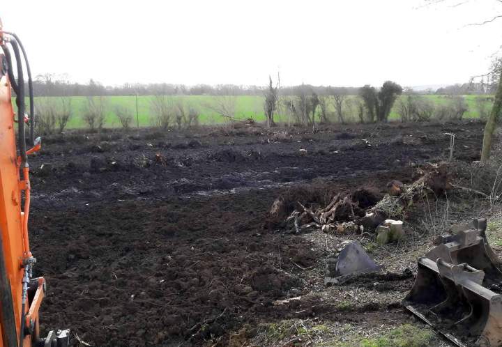 Travaux de terrassement Le Château-d'Almenêches
